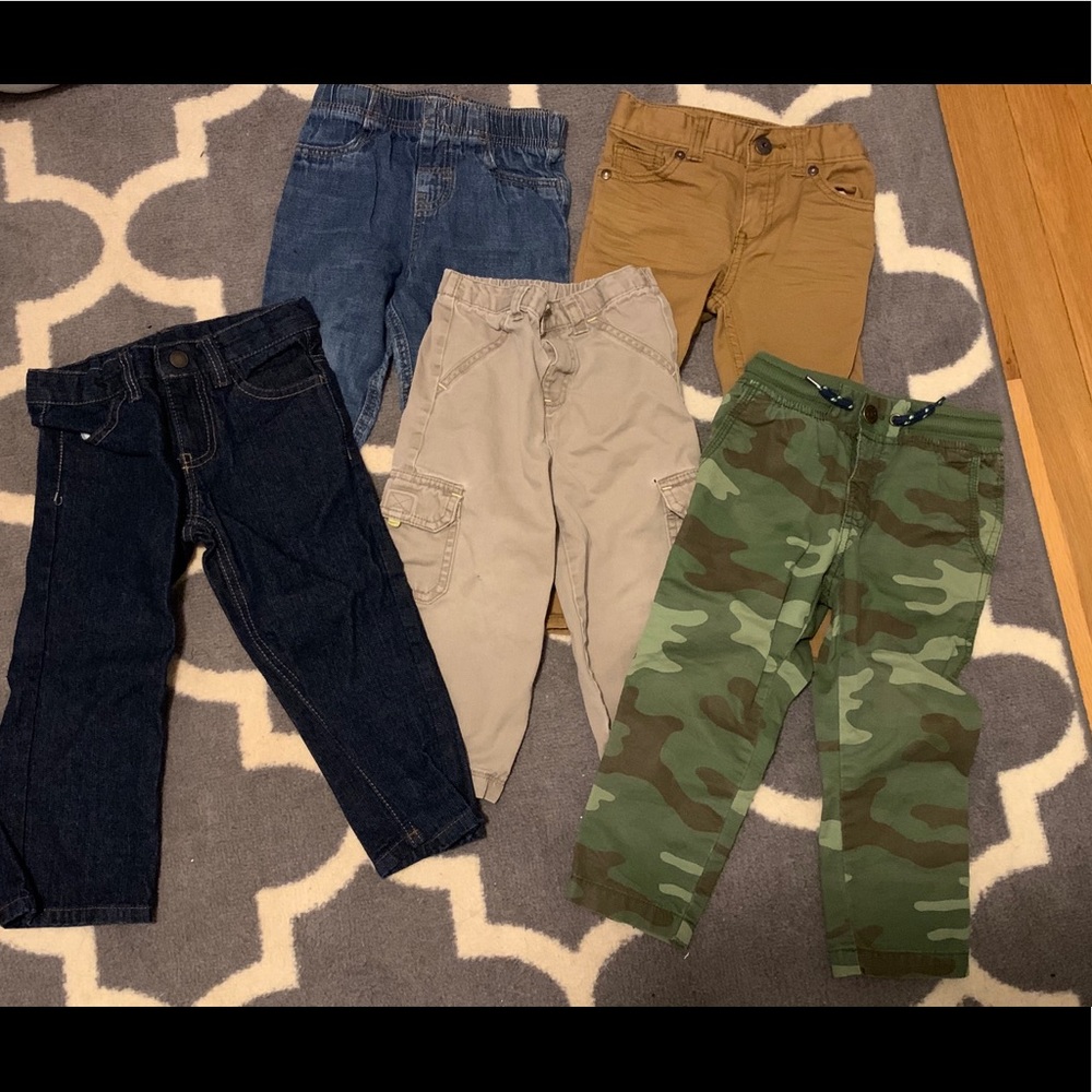 Lot of Boys pants 2T 24 months. Lot of 10 pants